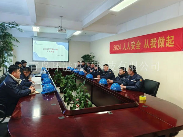 ɰ½¬×°±¸ ɰ½¬×°±¸